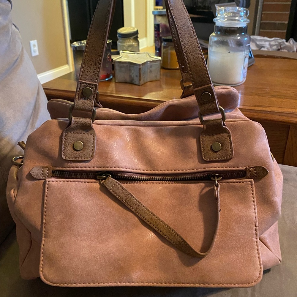 Maurices shoulder/tote handbag.